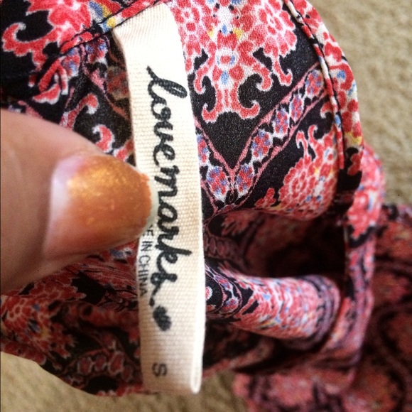 Cold Shoulder Top - Picture 2 of 2